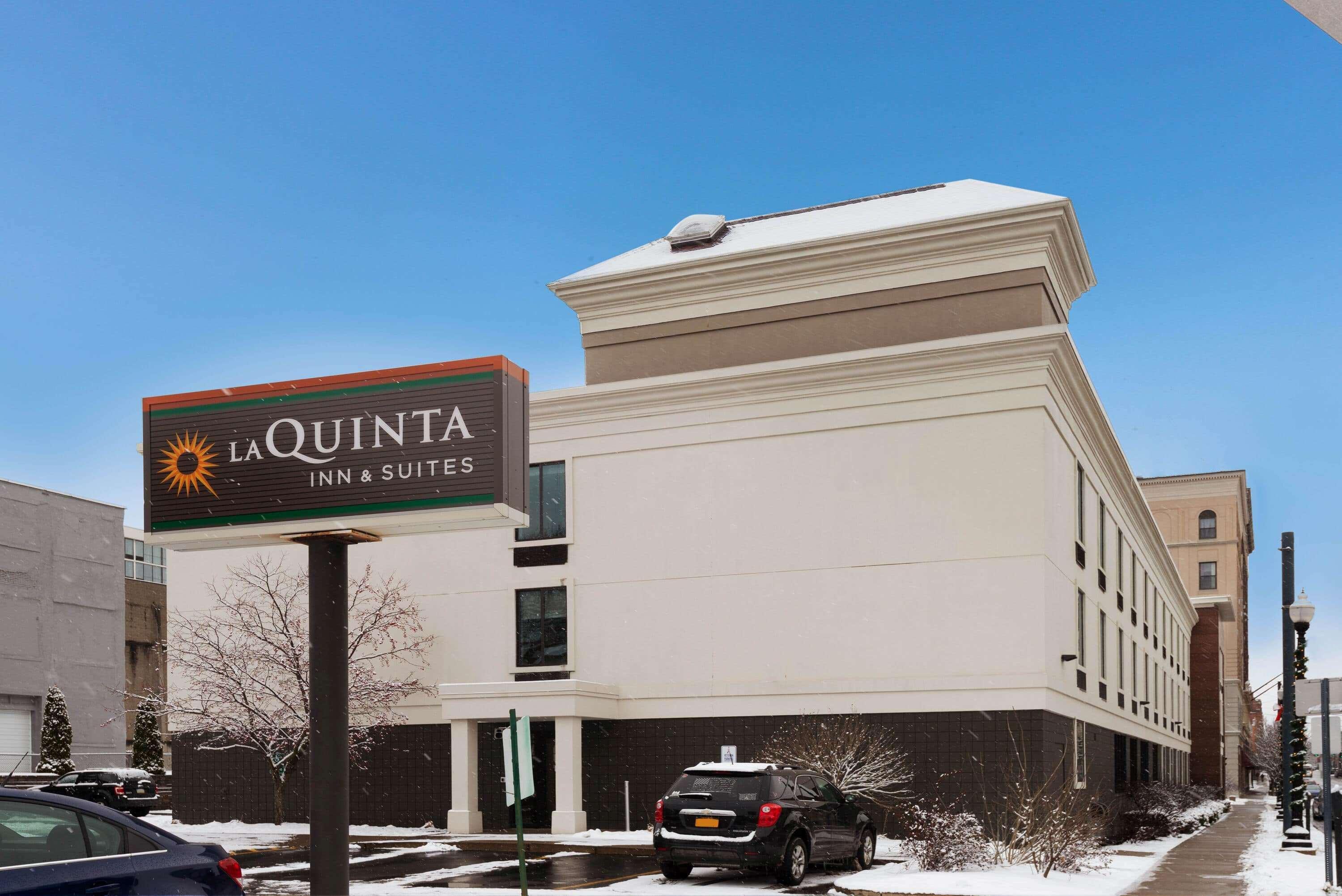 La Quinta By Wyndham Jamestown Exterior foto