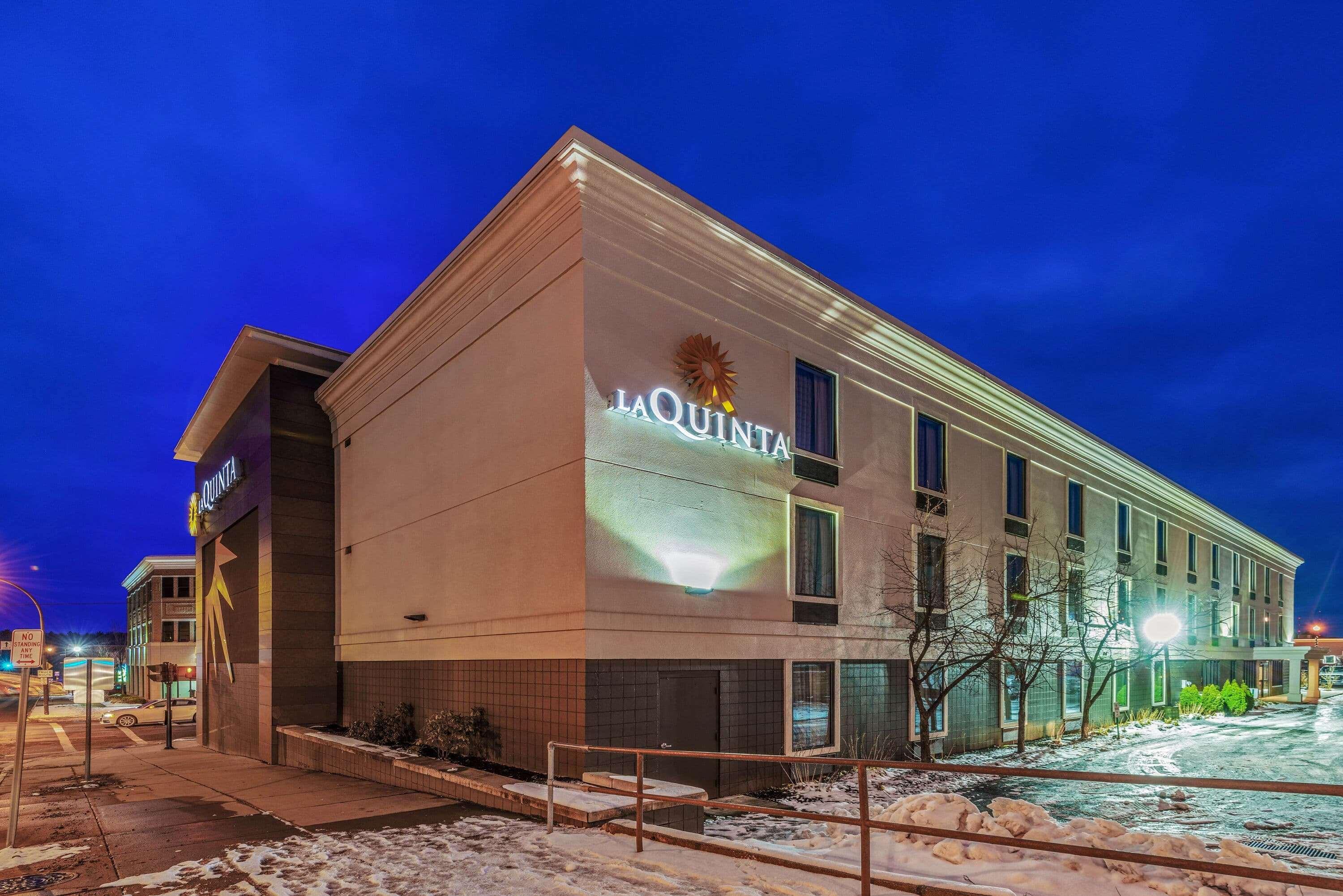 La Quinta By Wyndham Jamestown Exterior foto